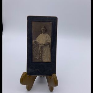 Vintage Black and White Photo of a Young Lady